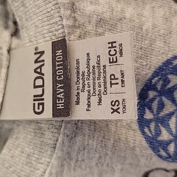 Grey custom disney shirt xs - Picture 3 of 3